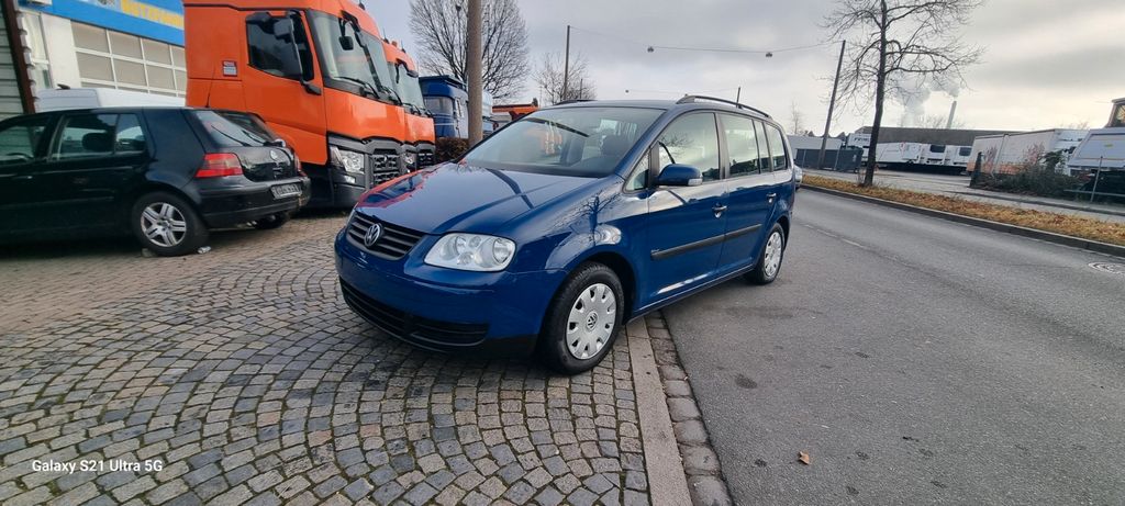 VW Touran 187.000 km 1.350 &euro; Nürnberg 90431