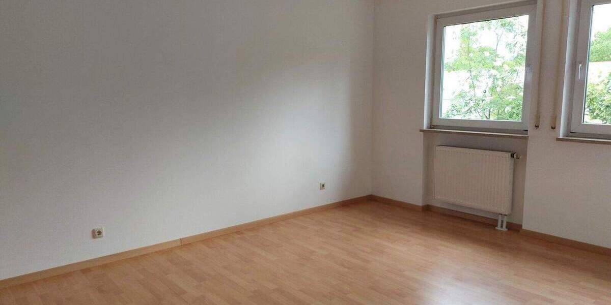Etagenwohnung Erlangen Bruck - 3 Zimmer, 85 m&sup2;, 395.000&euro; | Angebot:25821605
