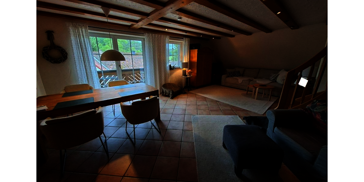 Dachgeschoßwohnung Diespeck - 5 Zimmer, 115 m&sup2;, 920&euro; | Angebot:26546176