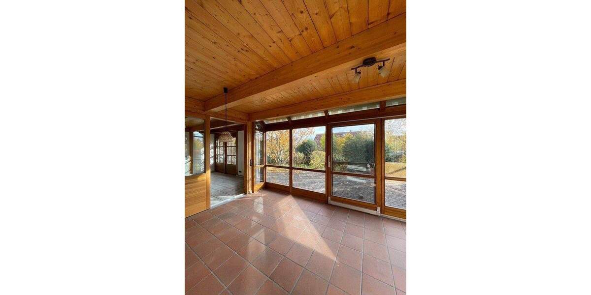 Einfamilienhaus Lauf - 7 Zimmer, 220 m&sup2;, 895.000&euro; | Angebot:25699392