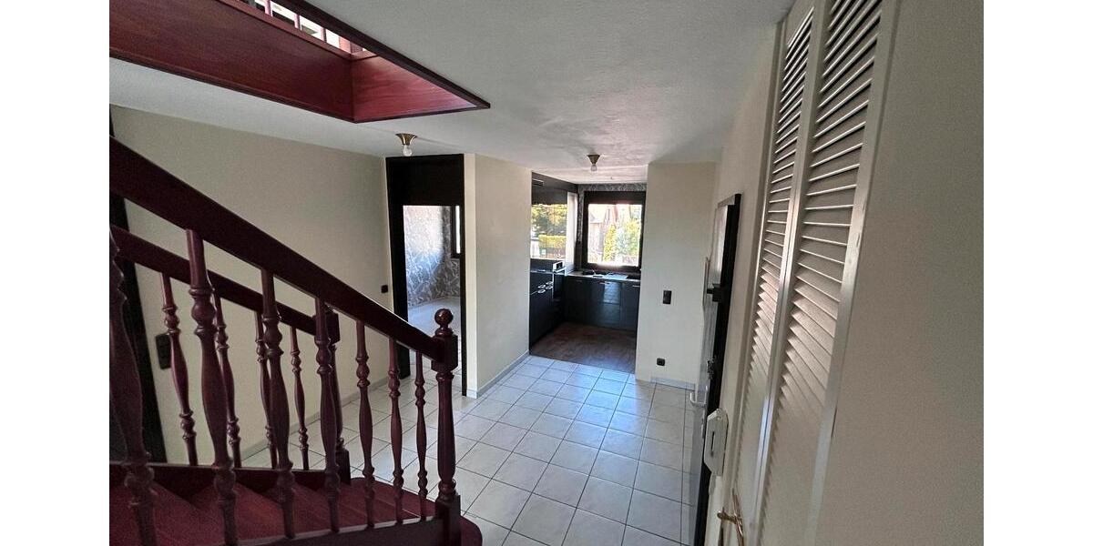 Maisonettenwohnung Nürnberg Holzheim - 4 Zimmer, 120 m&sup2;, 450.000&euro; | Angebot:25942093