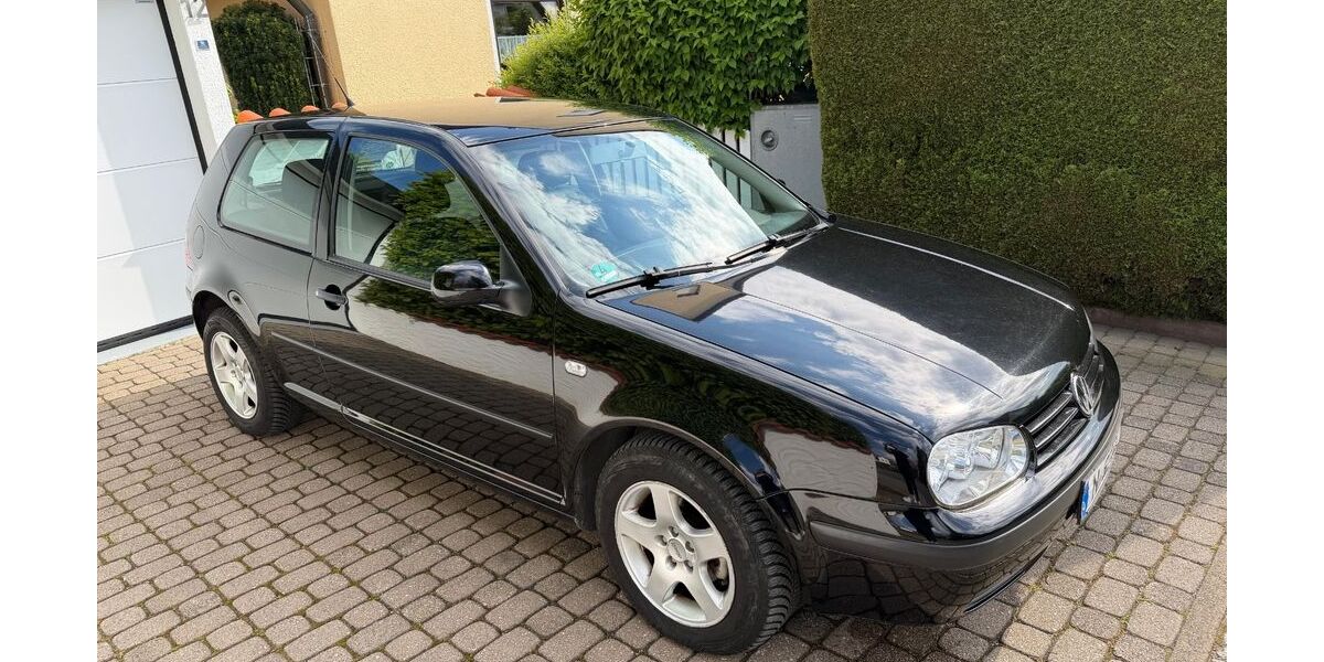 VW Golf 117.000 km 2.399 &euro; Heroldsberg 90562