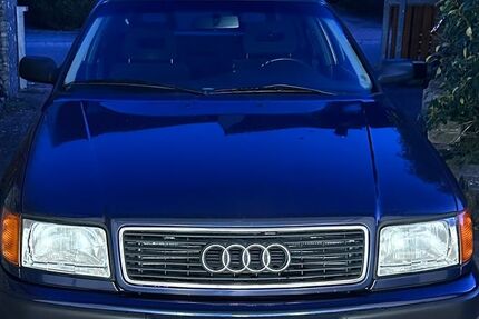 Audi 100 184.000 km 2.100 &euro; Oberasbach 90522