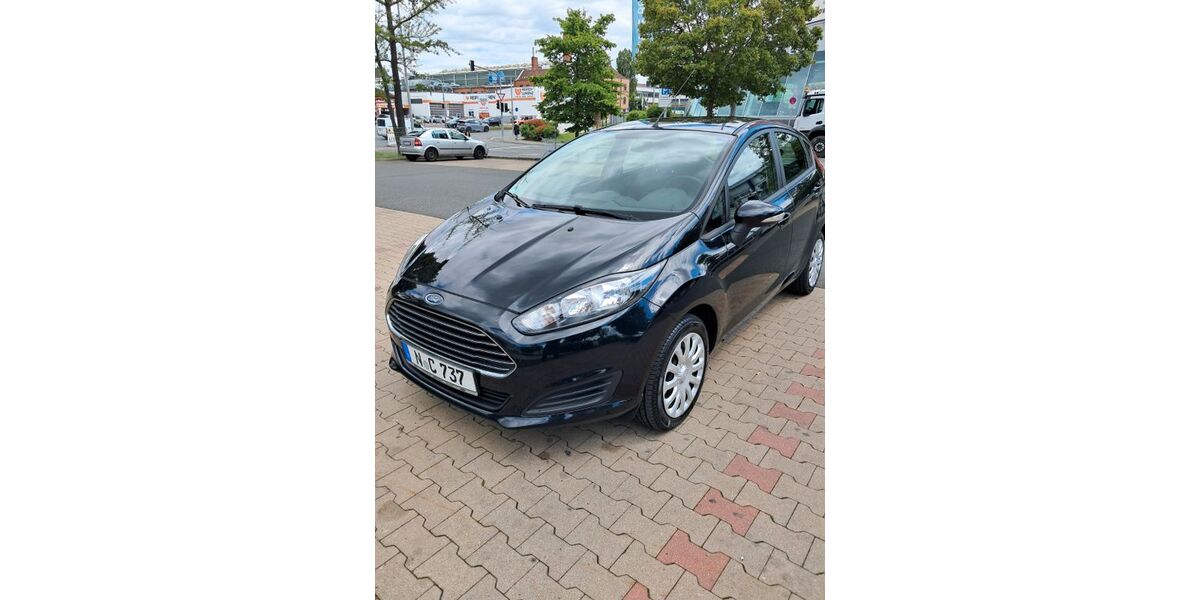 Ford Fiesta 131.300 km 5.100 &euro; Röthenbach a.d.Pegnitz 90552
