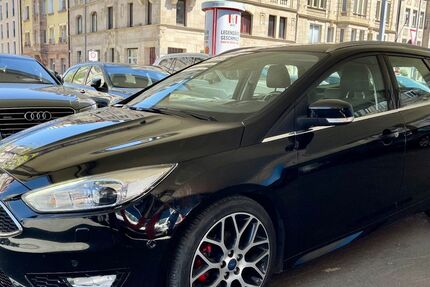 Ford Focus 183.324 km 7.390 &euro; Fürth ( bei Nürnberg ) 90762