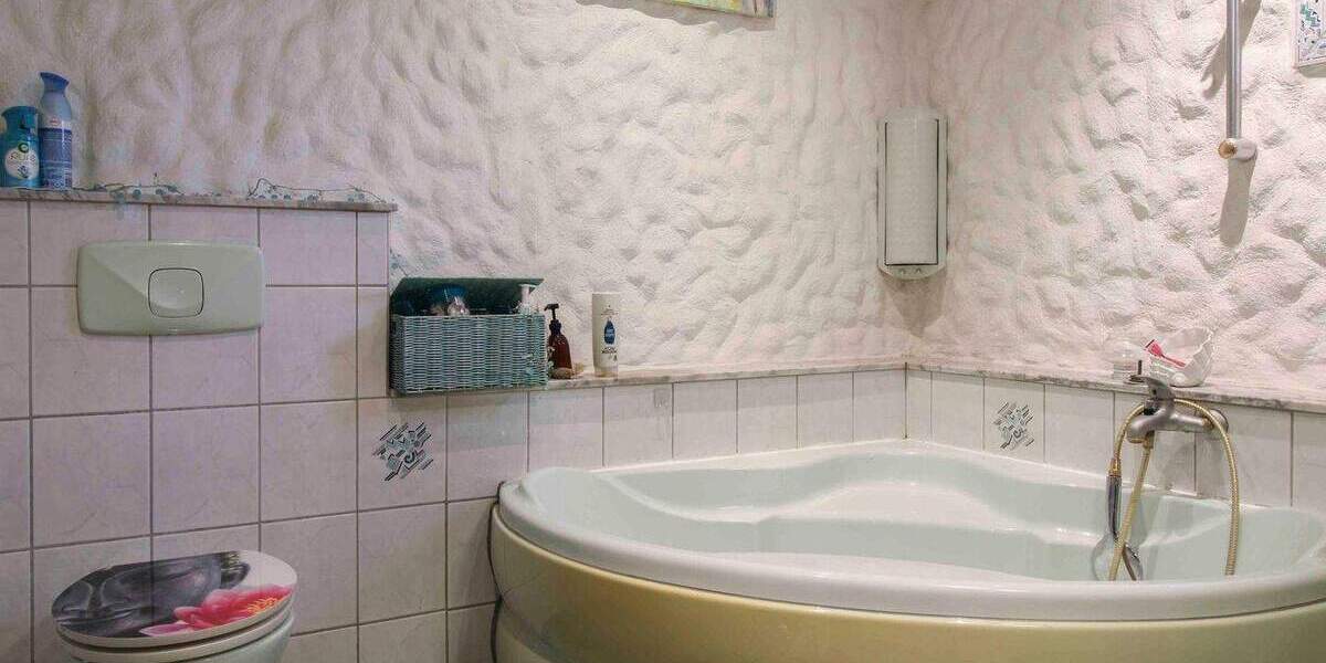 Mehrfamilienhaus, Wohnhaus Fürth Unterfarrnbach - 7 Zimmer, 528.000&euro; | Angebot:25880888