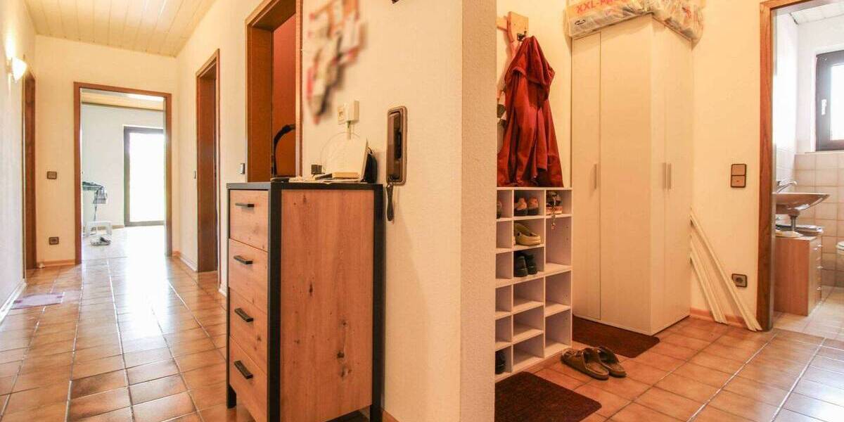 Mehrfamilienhaus, Wohnhaus Hetzles - 1 Zimmer, 277 m&sup2;, 620.000&euro; | Angebot:25939398