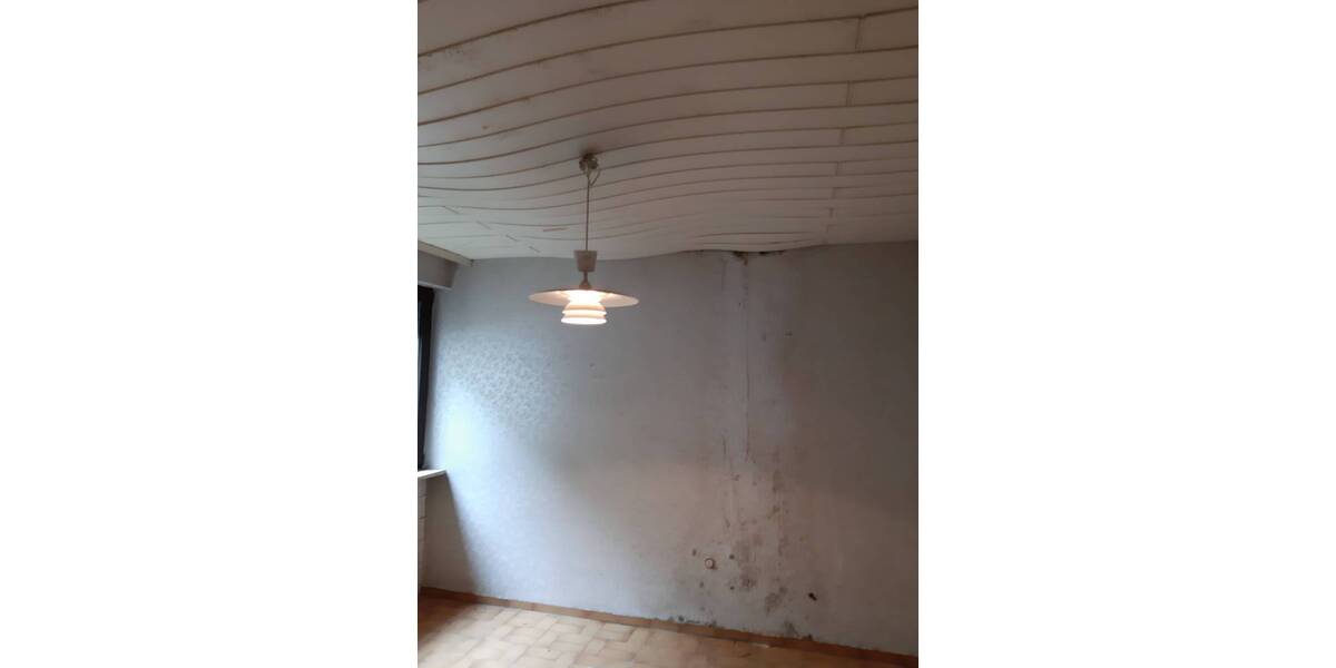 Einfamilienhaus Zirndorf Bronnamberg - 9 Zimmer, 160 m&sup2;, 500.000&euro; | Angebot:25662809