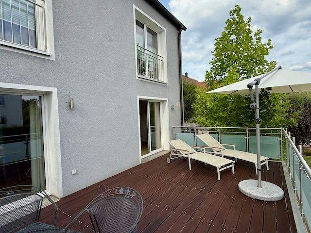 Doppelhaushälfte Neuendettelsau - 5 Zimmer, 173 m&sup2;, 520.000&euro; | Angebot:25744761