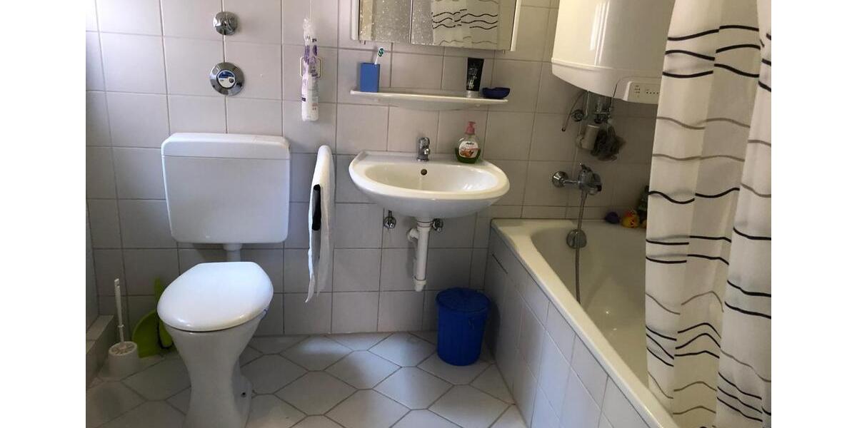 Dachgeschoßwohnung Schwabach - 3.5 Zimmer, 71 m&sup2;, 958&euro; | Angebot:25376393