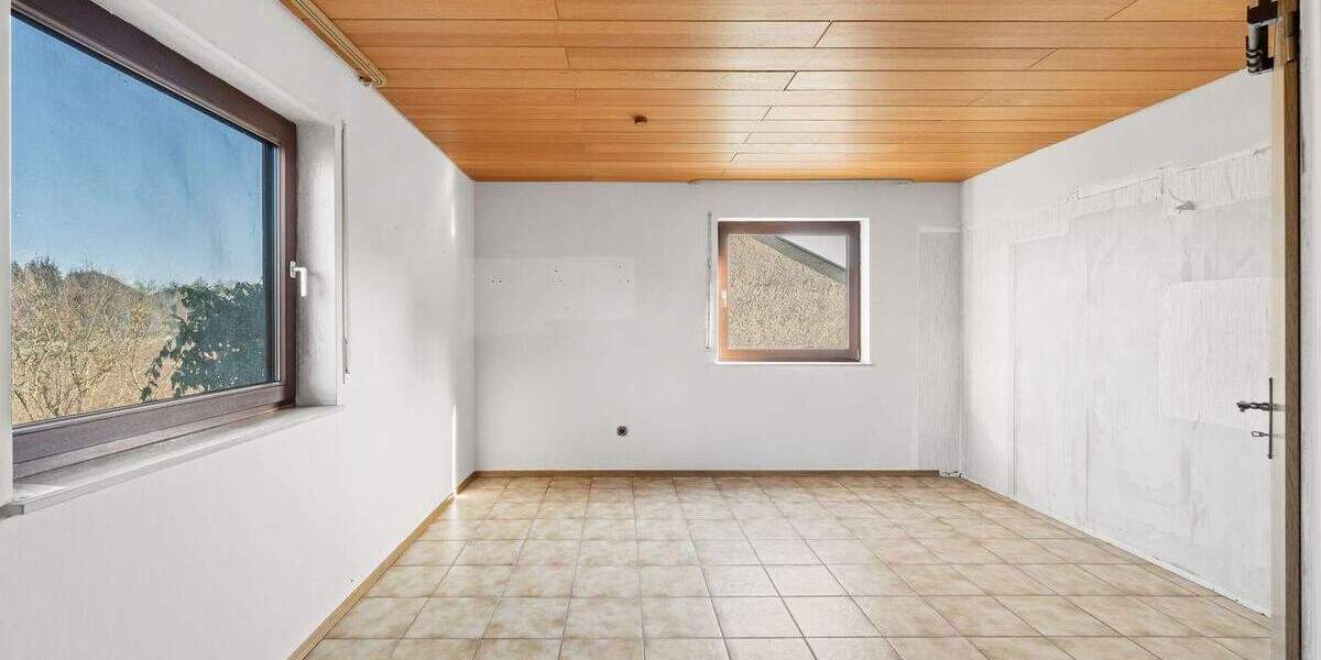 Mehrfamilienhaus, Wohnhaus Hagenbüchach - 1 Zimmer, 261 m&sup2;, 635.000&euro; | Angebot:25670108