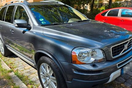 Volvo XC90 233.000 km 11.499 &euro; Nürnberg 90471