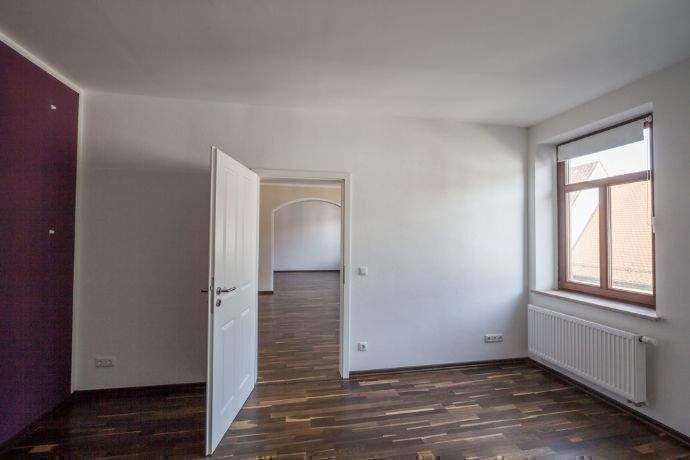 Mehrfamilienhaus, Wohnhaus Forchheim - 585.000&euro; | Angebot:25957332