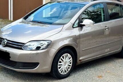 VW Golf Plus 140.000 km 2.490 &euro; Oberasbach 90522