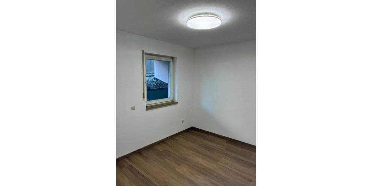 Etagenwohnung Neustadt a.d.Aisch Neustadt - 2 Zimmer, 44 m&sup2;, 129.000&euro; | Angebot:25818422