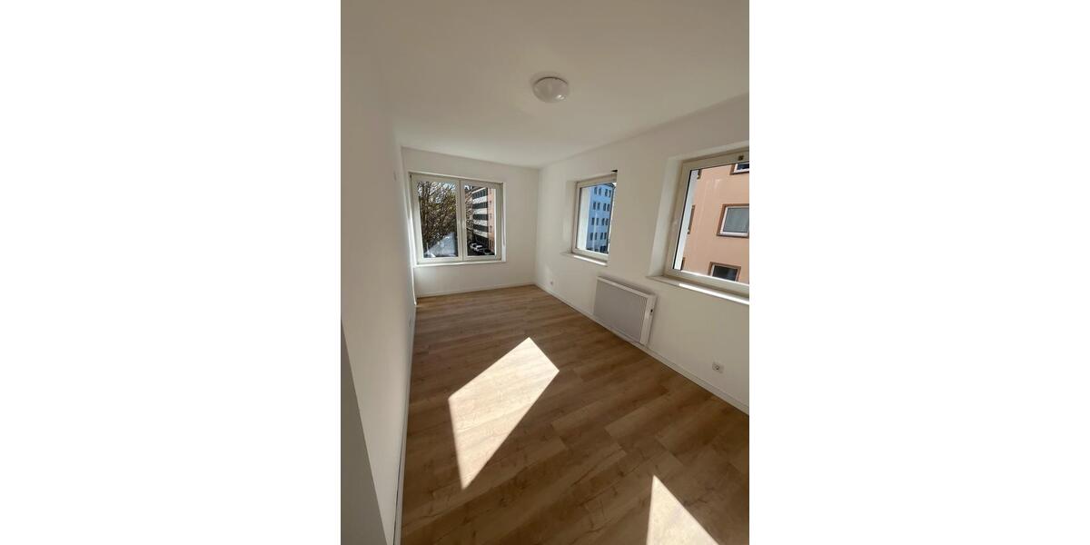 Etagenwohnung Nürnberg Rabus - 3 Zimmer, 23 m&sup2;, 500&euro; | Angebot:25930172