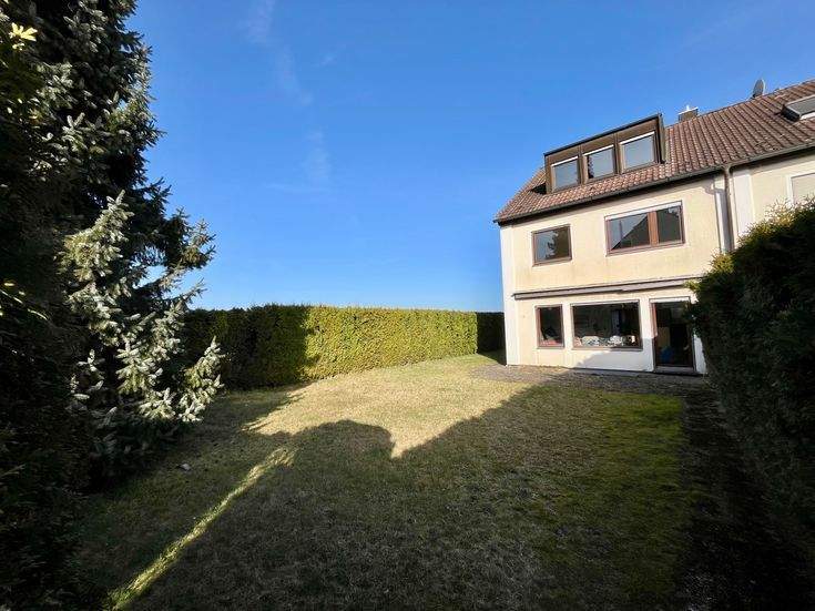 Reihenendhaus Nürnberg Thon - 4 Zimmer, 125 m&sup2;, 590.000&euro; | Angebot:25863441