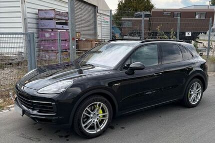 Porsche Cayenne 92.000 km 58.600 &euro; Zirndorf 90513