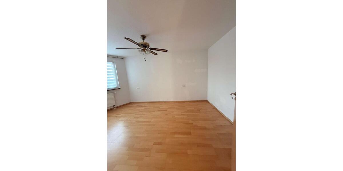 Etagenwohnung Fürth Altstadt - 2 Zimmer, 63 m&sup2;, 700&euro; | Angebot:24624711