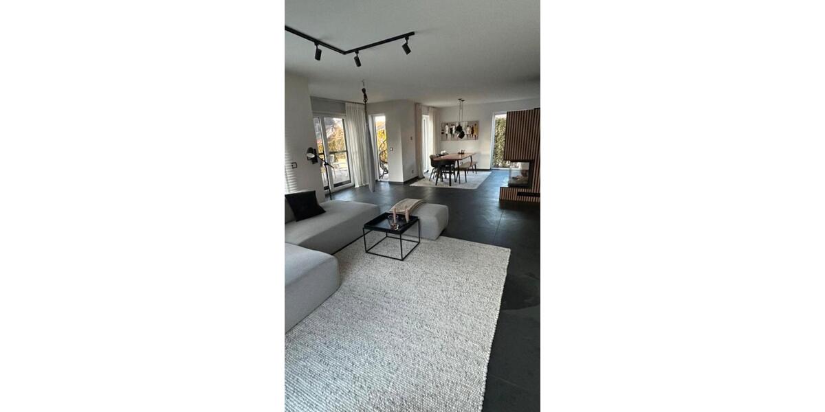 Einfamilienhaus Lauf an der Pegnitz - 6 Zimmer, 150 m&sup2;, 1.100.000&euro; | Angebot:27248661