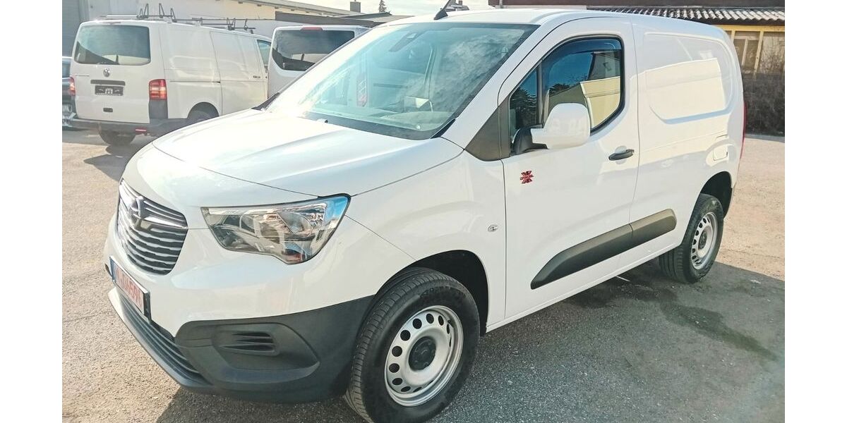Opel Combo 152.530 km 12.500 &euro; Nürnberg 90431