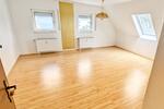 Etagenwohnung Oberasbach - 3 Zimmer, 75 m&sup2;, 900&euro; | Angebot:26626275