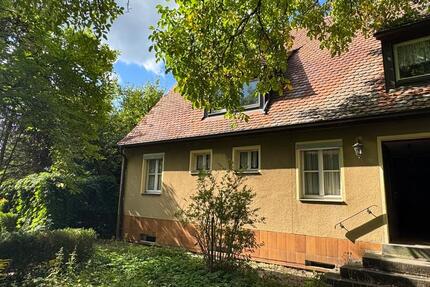 Haus Weisendorf - 9.5 Zimmer, 205 m&sup2;, 1.595&euro; | Angebot:23767650
