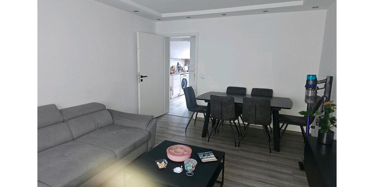Etagenwohnung Nürnberg Hasenbuck - 3 Zimmer, 66 m&sup2;, 289.000&euro; | Angebot:25906828