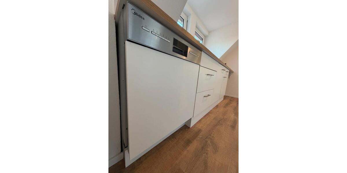 Dachgeschoßwohnung Windsbach - 2 Zimmer, 61 m&sup2;, 850&euro; | Angebot:25947998