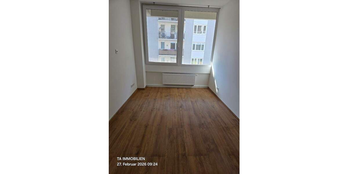 Etagenwohnung Fürth Südstadt - 4 Zimmer, 85 m&sup2;, 310.000&euro; | Angebot:25704416