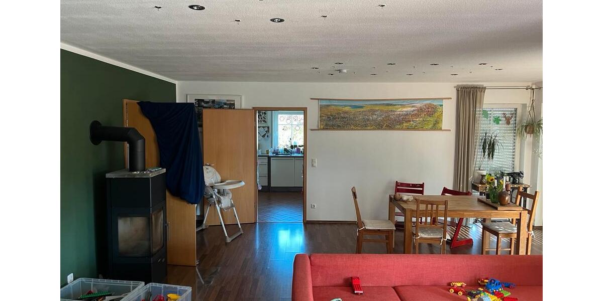 Einfamilienhaus Altdorf bei Nürnberg - 4.5 Zimmer, 150 m&sup2;, 1.900&euro; | Angebot:26640561