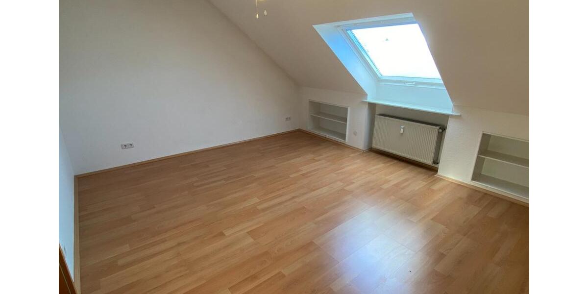 Etagenwohnung Heroldsberg - 3 Zimmer, 94 m&sup2;, 990&euro; | Angebot:25185442