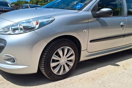 Peugeot 206 172.949 km 2.350 &euro; Nürnberg 90425