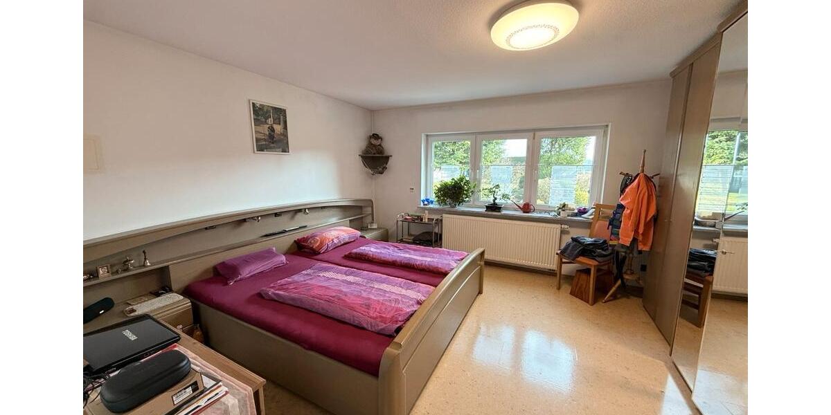 Einfamilienhaus Pyrbaum - 8 Zimmer, 238 m&sup2;, 695.000&euro; | Angebot:25993950