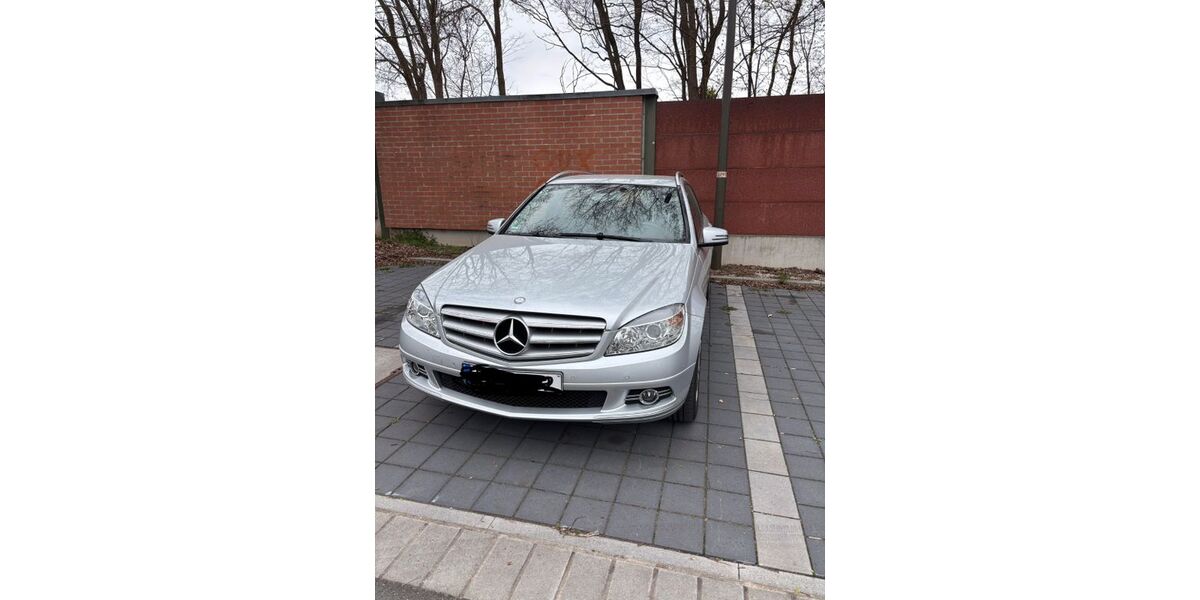 Mercedes-Benz C 180 149.000 km 7.999 &euro; Erlangen 91058