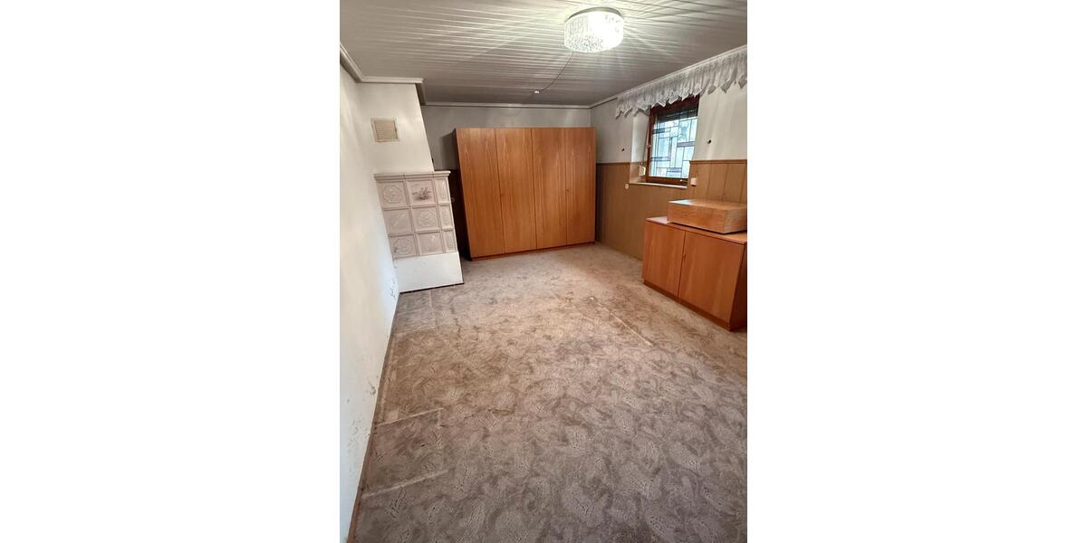 Bauernhaus, Landhaus Nürnberg Gibitzenhof - 8 Zimmer, 250 m&sup2;, 2.500&euro; | Angebot:25767124