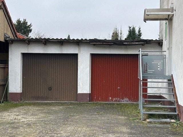 Mehrfamilienhaus, Wohnhaus Röttenbach - 8 Zimmer, 152 m&sup2;, 479.000&euro; | Angebot:25671223