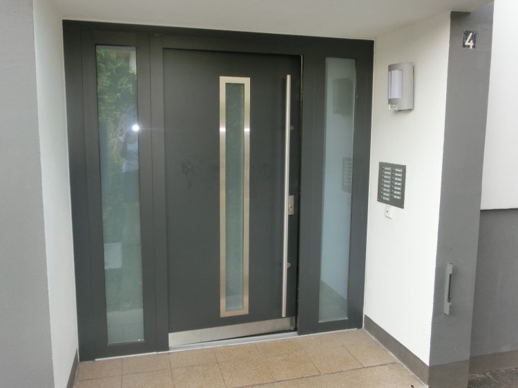 N-Katzwang: Gehobene 2-Zimmer-DG-Wohnung (u.a. mit Parkett, Granit, hell usw.) Top! von Privat - 2- Nürnberg Katzwang | Angebot:25960401