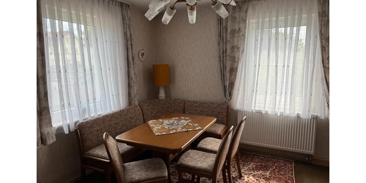 Einfamilienhaus Lauf an der Pegnitz - 8 Zimmer, 150 m&sup2;, 560.000&euro; | Angebot:27225416