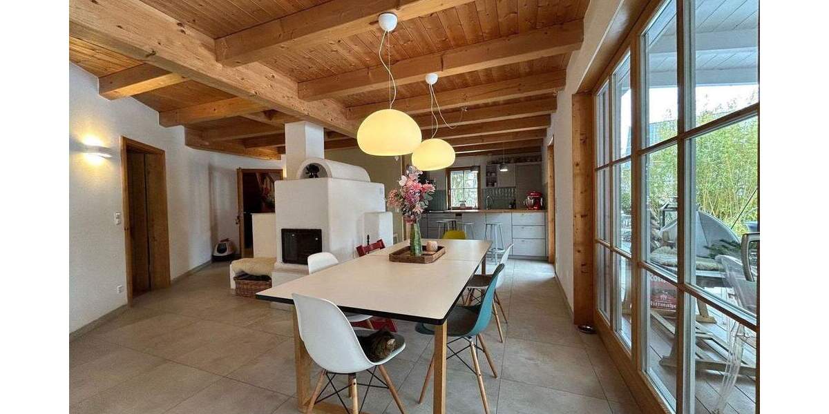 Einfamilienhaus Oberreichenbach - 5 Zimmer, 189 m&sup2;, 950.000&euro; | Angebot:25927302