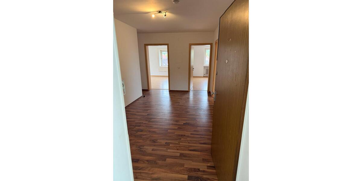 Etagenwohnung Forchheim - 4 Zimmer, 250.000&euro; | Angebot:23082525