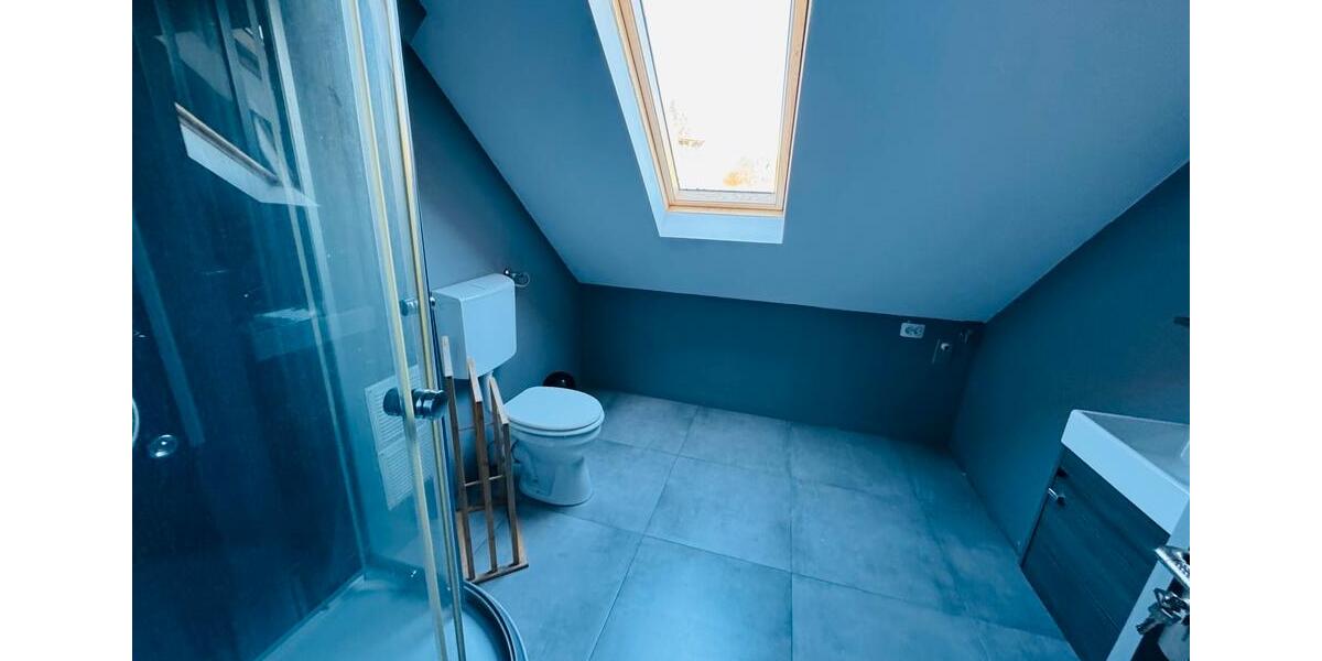 Dachgeschoßwohnung Windsbach - 2 Zimmer, 70 m&sup2;, 800&euro; | Angebot:25881525