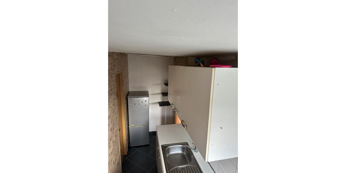 Dachgeschoßwohnung Nürnberg Erlenstegen - 2 Zimmer, 40 m&sup2;, 600&euro; | Angebot:26537122