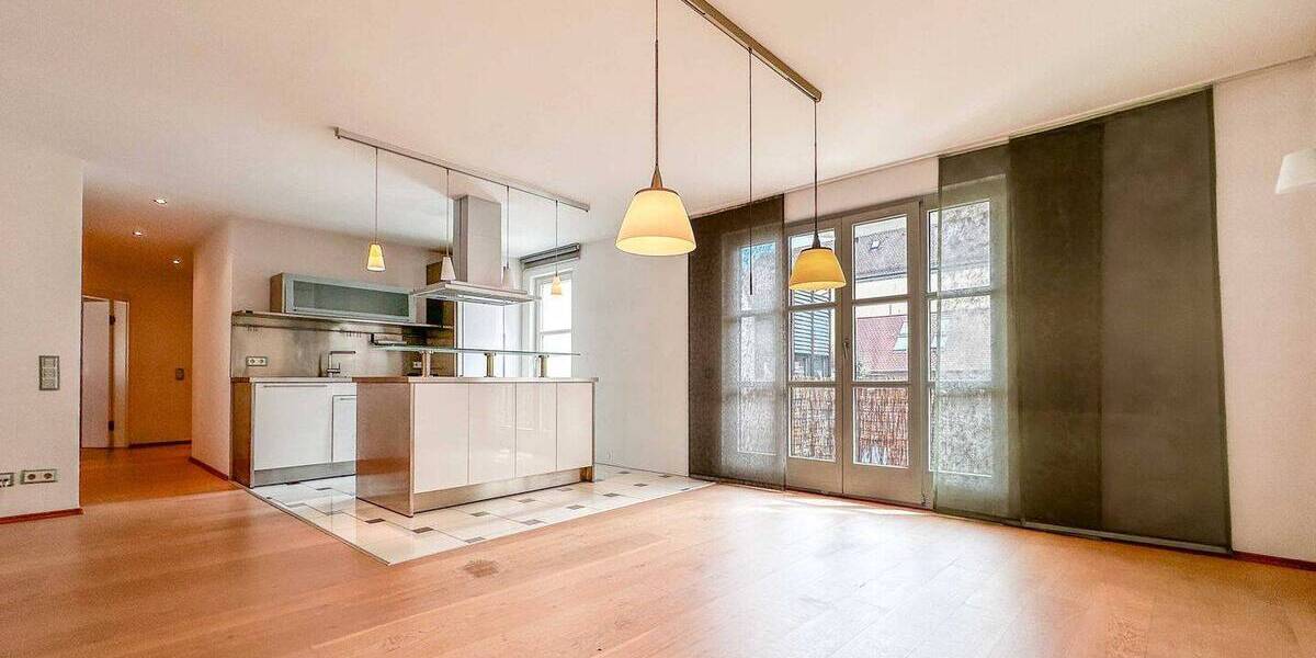 Etagenwohnung Nürnberg Sebald - 3 Zimmer, 100 m&sup2;, 449.000&euro; | Angebot:26569771