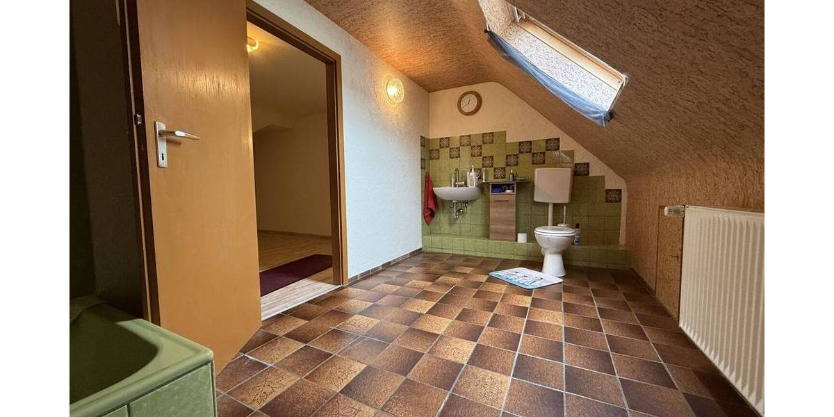 Einfamilienhaus Büchenbach Tennenlohe - 6 Zimmer, 174 m&sup2;, 680.000&euro; | Angebot:25983266