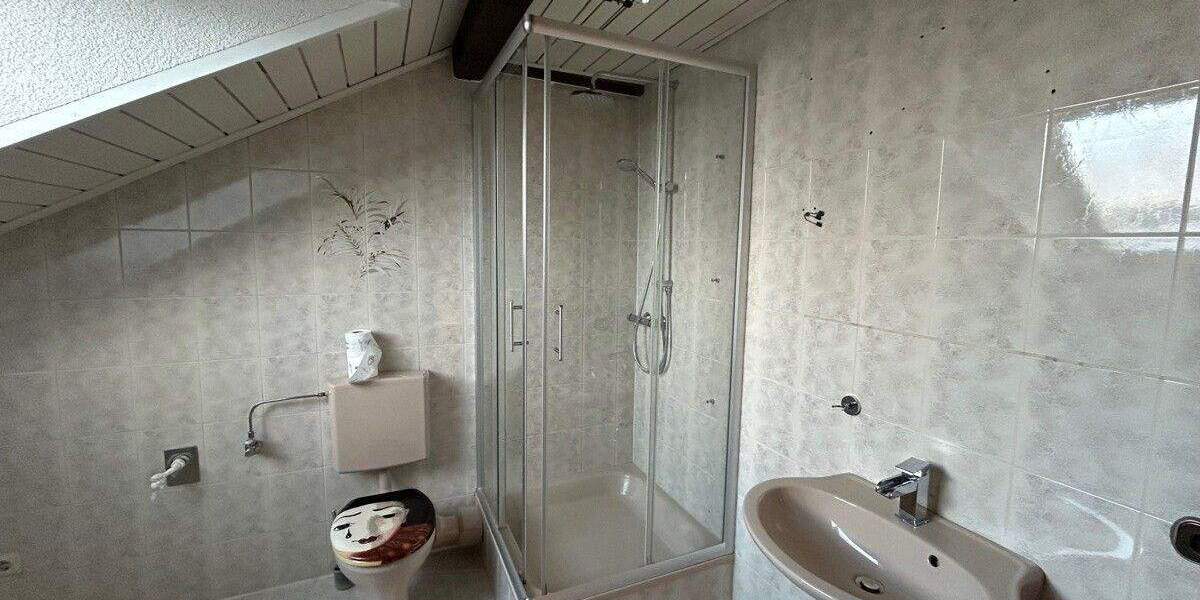 Etagenwohnung Schnaittach - 2 Zimmer, 81 m&sup2;, 185.000&euro; | Angebot:25734204