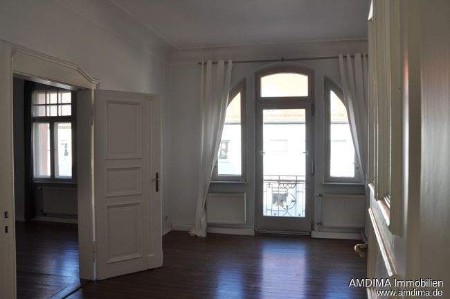 Etagenwohnung Nürnberg Gleißhammer - 6 Zimmer, 160 m&sup2;, 1.490&euro; | Angebot:25896001