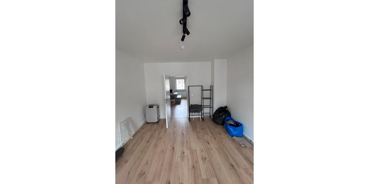 Etagenwohnung Nürnberg Gibitzenhof - 1 Zimmer, 16 m&sup2;, 470&euro; | Angebot:25756842