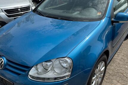 VW Golf 23.000 km 8.990 &euro; Nürnberg 90453