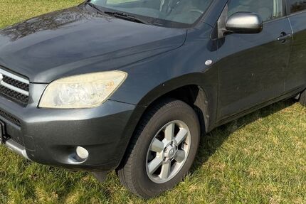 Toyota RAV 4 227.995 km 5.400 &euro; Stein 90547